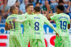 Hàng tấn công của Barcelona trong chiến thắng 3-0 trước Alaves vào Chủ nhật. 
