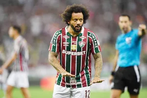 Marcelo đã bị CLB thời thơ ấu Fluminense chấm dứt hợp đồng sớm hơn 2 tháng.