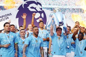 Man.City lập kỷ lục doanh thu mới sau chức vô địch Premier League thứ 4 liên tiếp mùa giải 2023-24.