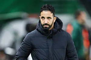 HLV Ruben Amorim không hài lòng khi đội hình xuất phát trận derby Manchester bị rò rỉ gần 24 giờ trước trận.