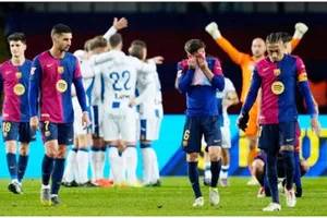 Barcelona của HLV Hansi Flick đang sa sút sau khởi đầu mùa giải với phong độ tuyệt vời.