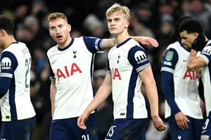 Bàn thắng đầu tiên của Lucas Bergvall cho Tottenham đã đảm bảo chiến thắng 1-0 trước Liverpool.