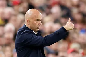 HLV Arne Slot ưu tiên Liverpool trình diễn phong cách “chiến thắng” hơn là “chơi đẹp”.