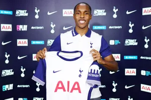 Mathys Tel ban đầu từ chối Tottenham nhưng đảo ngược quyết định vào ngày cuối kỳ chuyển nhượng tháng 1.