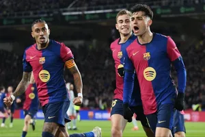 Barcelona không thể chơi tại Spotify Camp Nou trong mùa này vì quá trình xây dựng vẫn đang bị trì hoãn.