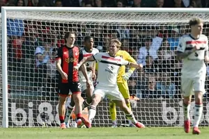 Rasmus Hojlund ghi bàn thắng cứu nguy cho Man United