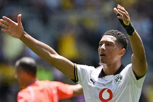 Jobe Bellingham cho biết bàn thắng đầu tiên cho Borussia Dortmund là một trải nghiệm siêu thực.