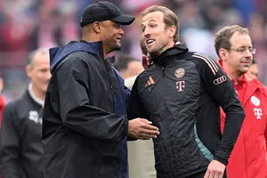 Harry Kane của Bayern Munich không tiếc lời khen ngợi HLV Vincent Kompany.