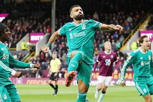 Mohamed Salah ghi bàn phút 90+5 là lần thứ 4 liên tiếp Liverpool bàn quyết định trong 10 phút cuối hoặc muộn hơn.