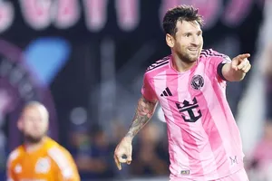 Lione Messi ghi một bàn và có một kiến tạo giúp Inter Miami đánh bại Seattle Sounders 3-1.