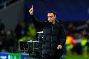 Cựu HLV Barca, Xavi cân nhắc chiếc ghế HLV trưởng Man United