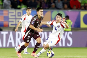 Barcelona và Real Madrid theo dõi sát tài năng mới 17 tuổi Gilberto Mora người Mexico.