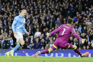 Cú đúp mới nhất của Erling Haaland giúp Man.City thắng 3-1 trước Bournemouth.