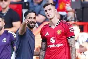 HLV Ruben Amorim thừa nhận Benjamin Sesko đang gặp khó khăn tại Man.United.