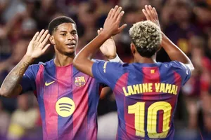 Marcus Rashford đang tận hưởng và muốn ở lại Barcelona sau hợp đồng cho mượn.