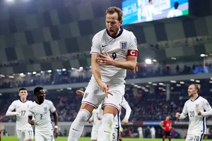Harry Kane ghi cả 2 bàn giúp đội tuyển Anh thắng trận thứ 8 mà không để thủng lưới bàn nào.
