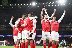 Arsenal giành chiến thắng 3-1 trong trận đấu quan trọng tại Champions League với Bayern Munich. 