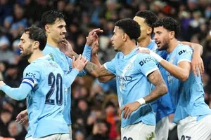 Man.City thắng Brentford 2-0 tiến vào bán kết Cúp Liên đoàn lần đầu tiên kể từ năm 2021.