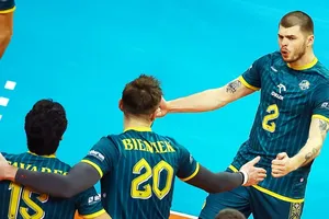 Aluron CMC Warta Zawiercie hy vọng sẽ mang huy chương trở lại cho bóng chuyền Ba Lan sau 13 năm.