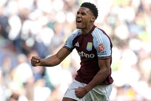 Ollie Watkins lập cú đúp giúp Aston Villa ngược dòng giành chiến thắng 2-1 tại Chelsea.