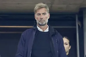 HLV Jurgen Klopp tuyên bố rằng không nhận được bất kỳ cuộc gọi nào từ Real Madrid.