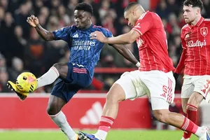 Arsenal không thể tận dụng triệt để thất bại của Man.City khi chỉ hòa 0-0 tại Nottingham Forest.