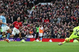 Pha ghi bàn mở tỷ số của Bryan Mbeumo