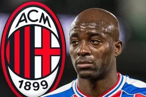 Glasner loại Mateta khỏi đội hình Crystal Palace trước khả năng chuyển nhượng sang Milan