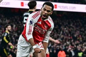 Hậu vệ Jurrien Timber của Arsenal