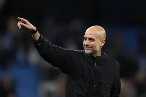 HLV Pep Guardiola tự tin Man.City vẫn có thể bắt kịp Arsenal ở Premier League.