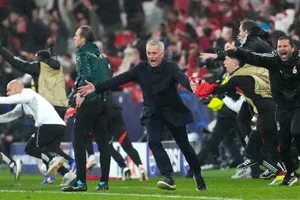 Jose Mourinho tin Benfica có thể đánh bại Real Madrid một lần nữa tại Champions League.