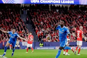 Vinicius Junior ghi bàn giúp Real Madrid giành chiến thắng 1-0 trên sân Benfica.