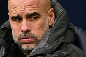 Pep Guardiola 'không hề quan tâm' đến việc Arsenal sa sút trong cuộc đua vô địch