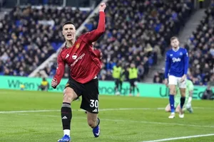 Benjamin Sesko ghi bàn duy nhất trong chiến thắng 1-0 của Man.United trên sân Everton.