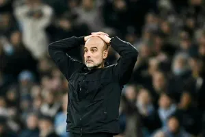 HLV Pep Guardiola khẳng định Man.City vẫn sẽ kiên trì bám đuổi bất chấp đã kém 7 điểm so với đội đầu bảng Arsenal.