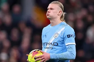 HLV Pep Guardiola xác nhận Erling Haaland sẵn sàng cho trận lượt đi vòng 1/8 trên sân Real Madrid.