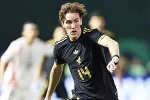 Đội tuyển Mexico chịu thêm tổn thất lớn khi tiền vệ Marcel Ruiz loại khỏi World Cup 2026.