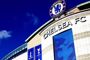 Chelsea bị phạt 10,75 triệu bảng nhưng may mắn nhận án treo cấm chuyển nhượng 1 năm.