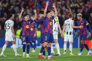 Barcelona hủy diệt Newcastle trong hiệp 2 với chiến thắng kịch tính 7-2.