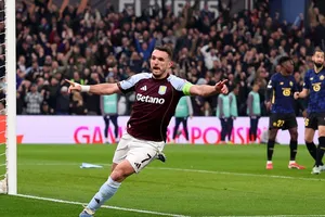 John McGinn truyền cảm hứng cho chiến thắng 2-0 của Aston Villa trước Lille.