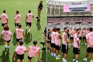 Lionel Messi và đồng đội đã tập luyện lần đầu tiên tại Nu Stadium vào sáng thứ Năm.