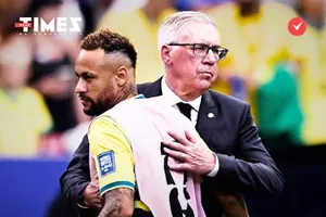 HLV Ancelotti thừa nhận Neymar không hạnh phúc
