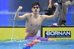 Pan Zhanle sau cự ly 100m tại ASIAD 2023. Ảnh: THX