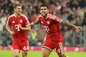 Luis Diaz ghi hat-trick giúp Bayern Munich hủy diệt RB Leipzig. Ảnh: THX