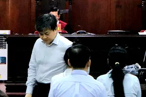 Bị cáo Lê Đức Thọ tại phiên tòa phúc thẩm. Ảnh: THÀNH CHUNG