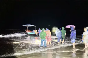 Podcast bản tin trưa 20-7: Đám cháy bùng phát thiêu rụi hơn 2ha rừng sản xuất ở Đà Nẵng | Bão số 3 đổi hướng