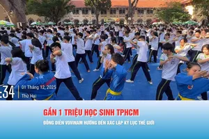 Podcast bản tin 17 giờ 1-12: Cháy lớn tại một bãi xe chở hàng ở Đà Nẵng