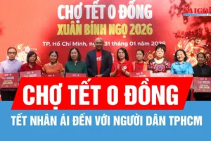 Người dân có hoàn cảnh khó khăn ở TPHCM được mua đồ tết giá 0 đồng