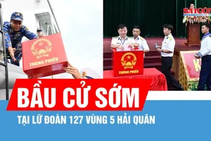 Cán bộ, chiến sĩ Lữ đoàn 127, Vùng 5 Hải quân đi bầu cử sớm