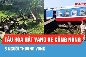 Tai nạn giữa tàu hỏa và xe công nông, 3 người thương vong
